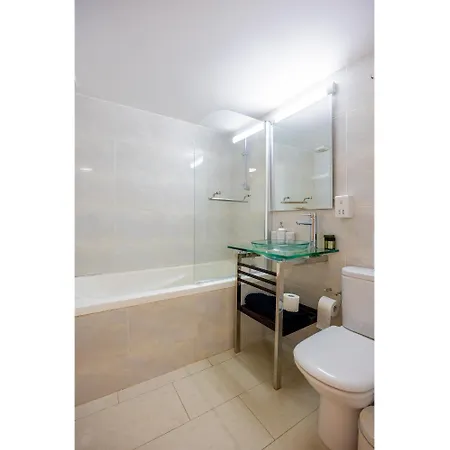 Athena * Kato Yialia