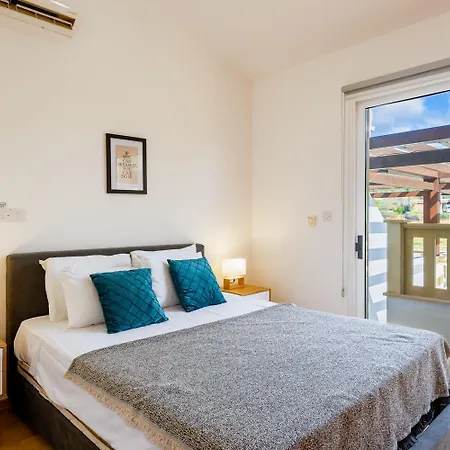 Athena Villa