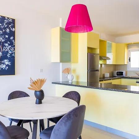 Athena * Kato Yialia