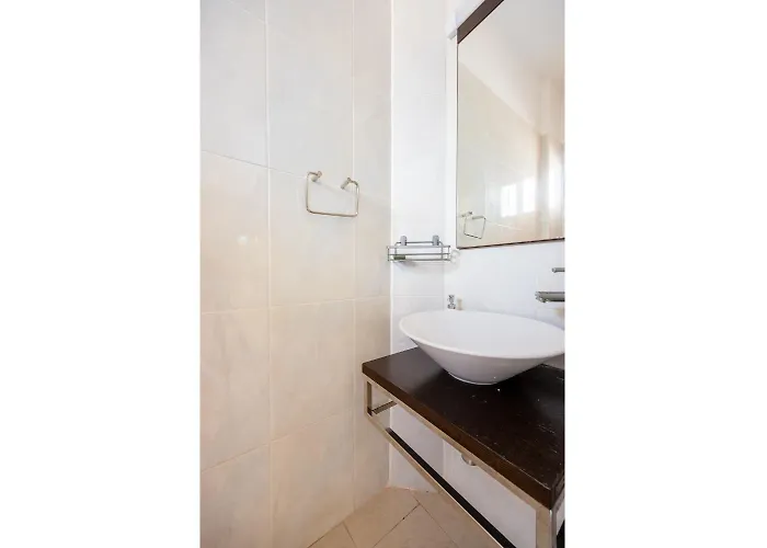 Athena Willa Kato Yialia